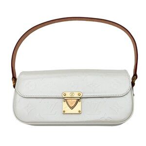 Authentic Louis Vuitton Perle Monogram Vernis Malibu Street Clutch Bag